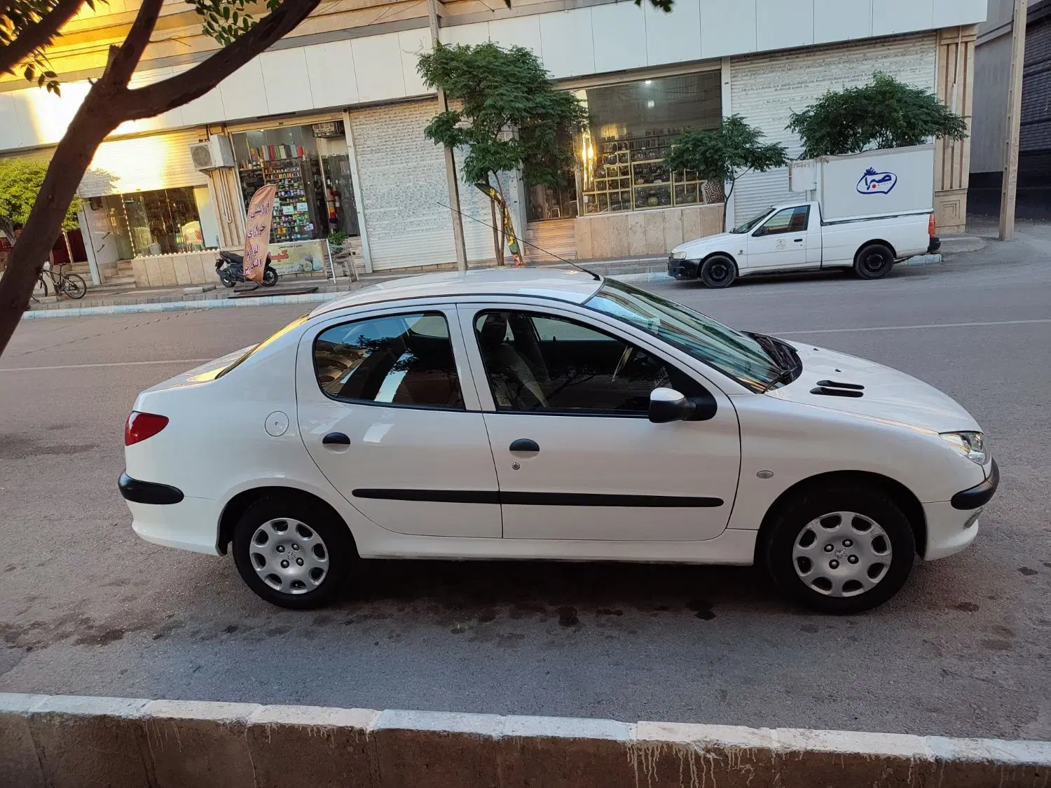 206v8مدل 98|خودرو سواری و وانت|نیشابور, شهرک ولیعصر|دیوار