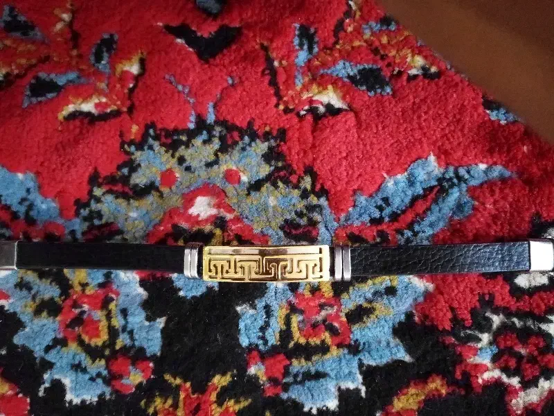 دست بند|ساعت|زیرکوه, |دیوار