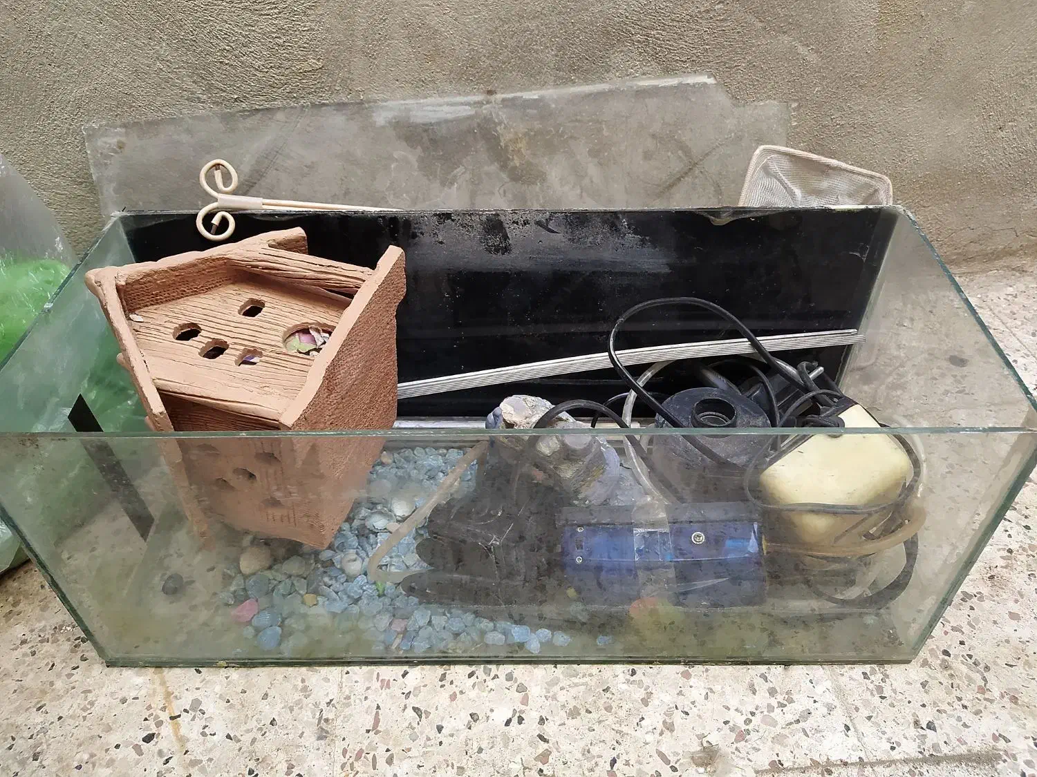 آکواریوم و لوازم داخلش|ماهی|مشهد, امیریه|دیوار