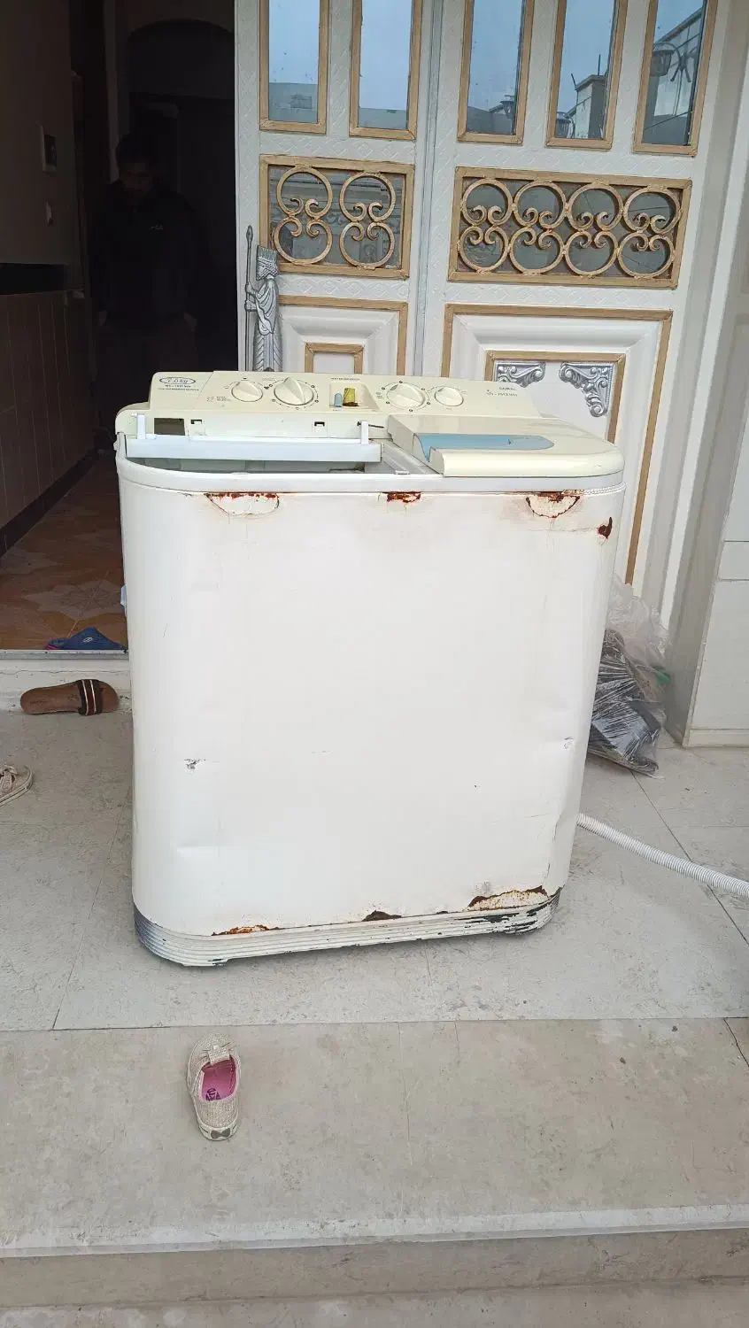 فرش دست دوم|فرش|بانه, |دیوار