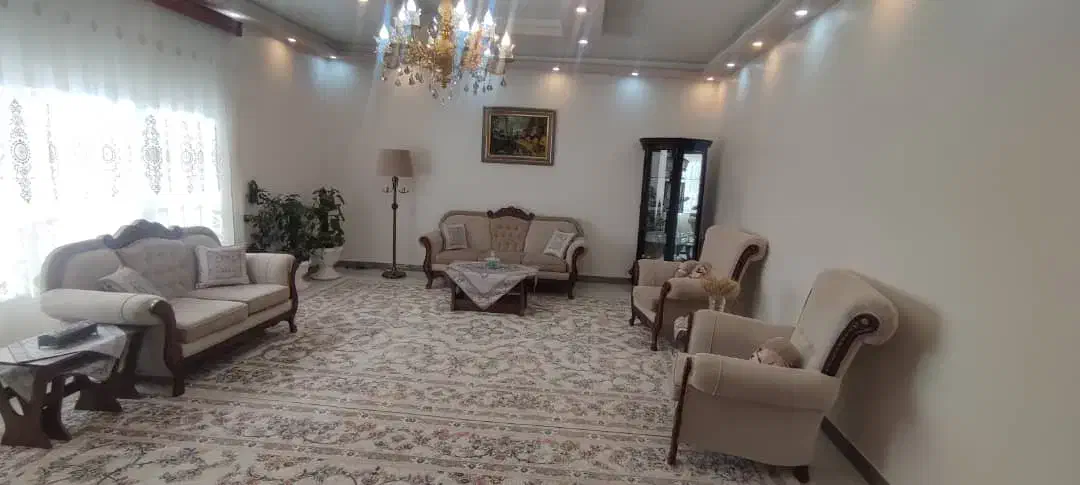 فروش مبلمان ۷ نفره و ویترین|مبلمان خانگی و میز عسلی|پردیس, فاز ۸|دیوار