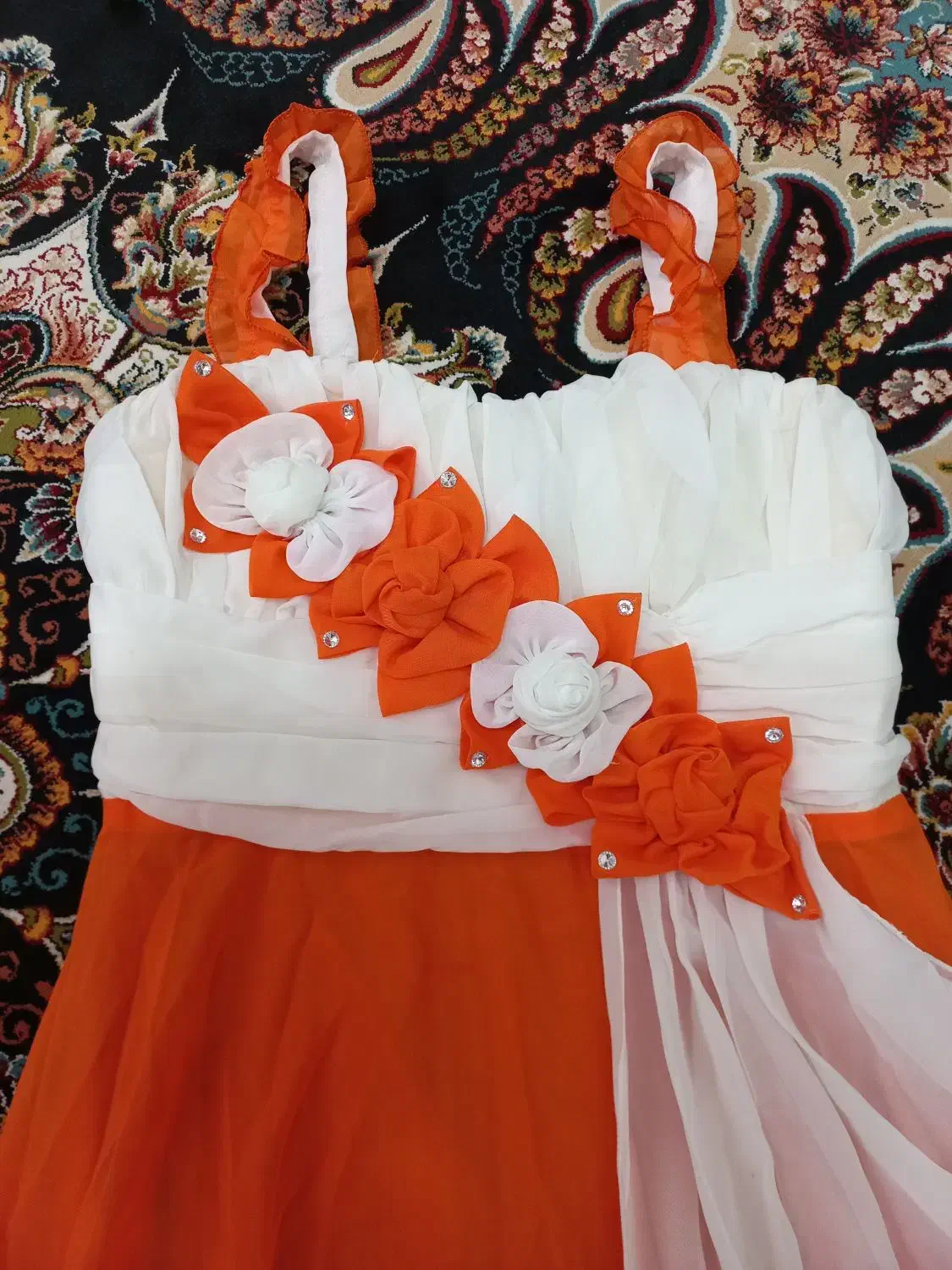 فروش فوری به علت کمبود جا|لباس|فومن, |دیوار