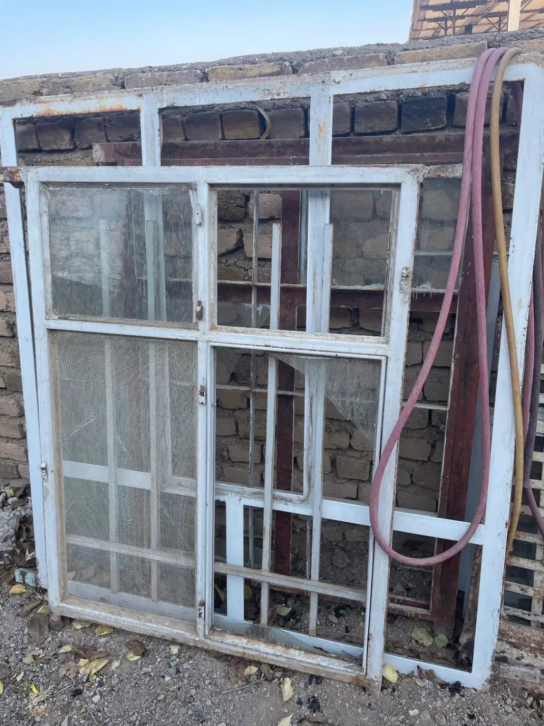 دو عدد درب و سه عدد پنجره|مصالح و تجهیزات ساختمان|دشتابی, |دیوار