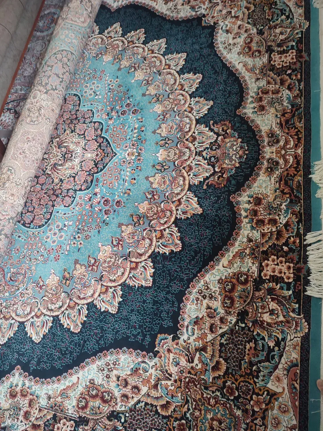 فرش 12متری 700شانه تراکم 2250قیمت 11میلیون|فرش|سیاهکل, |دیوار