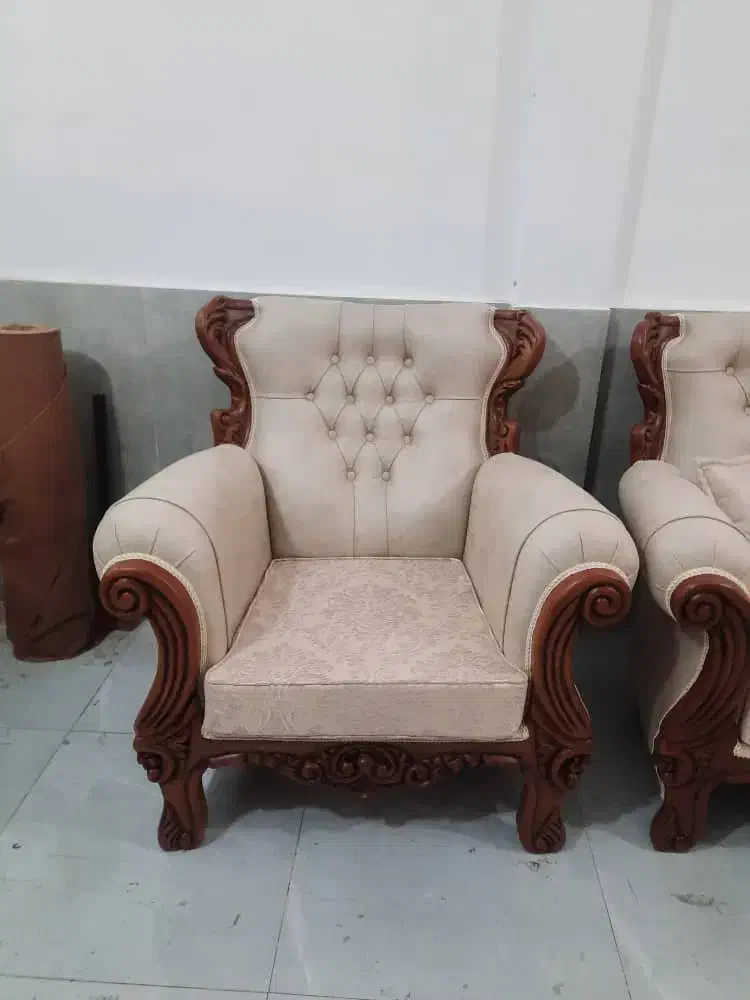 تعمیرات مبل/رویه کوبی/رنگکاری/لمسه کاری/تولیدی مبل|خدمات پیشه و مهارت|باقرشهر, |دیوار