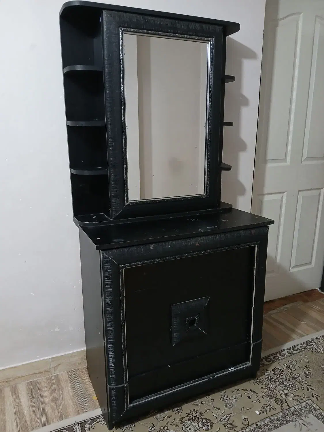 دراور سالم|جاکفشی، کمد، دراور|گرگان, |دیوار