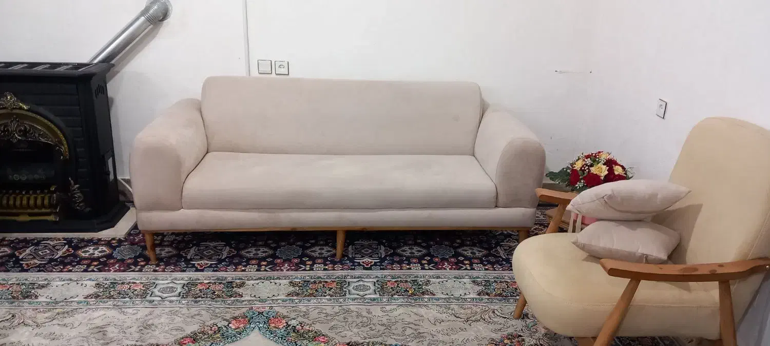 مبل مینیمال ۸ نفره|مبلمان خانگی و میز عسلی|خرم‌آباد, |دیوار