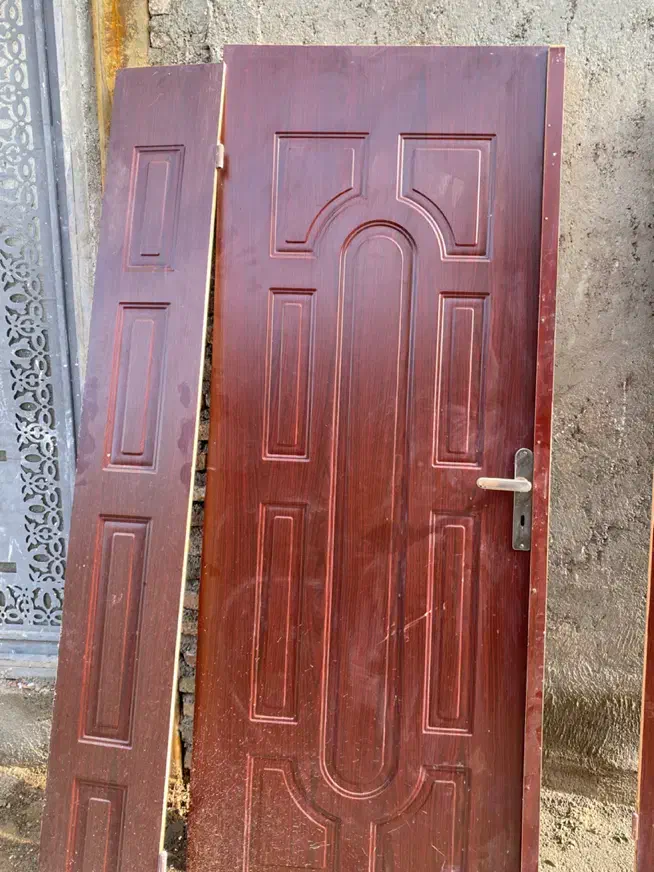 درب چوبی|مصالح و تجهیزات ساختمان|اهر, |دیوار