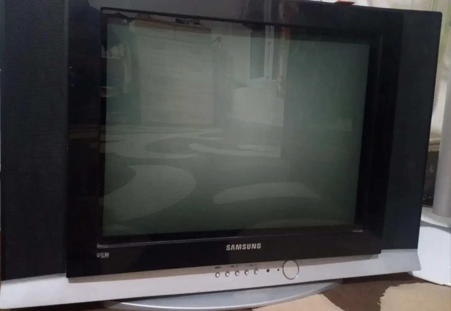 تلویزیون|تلویزیون و پروژکتور|ایلام, |دیوار