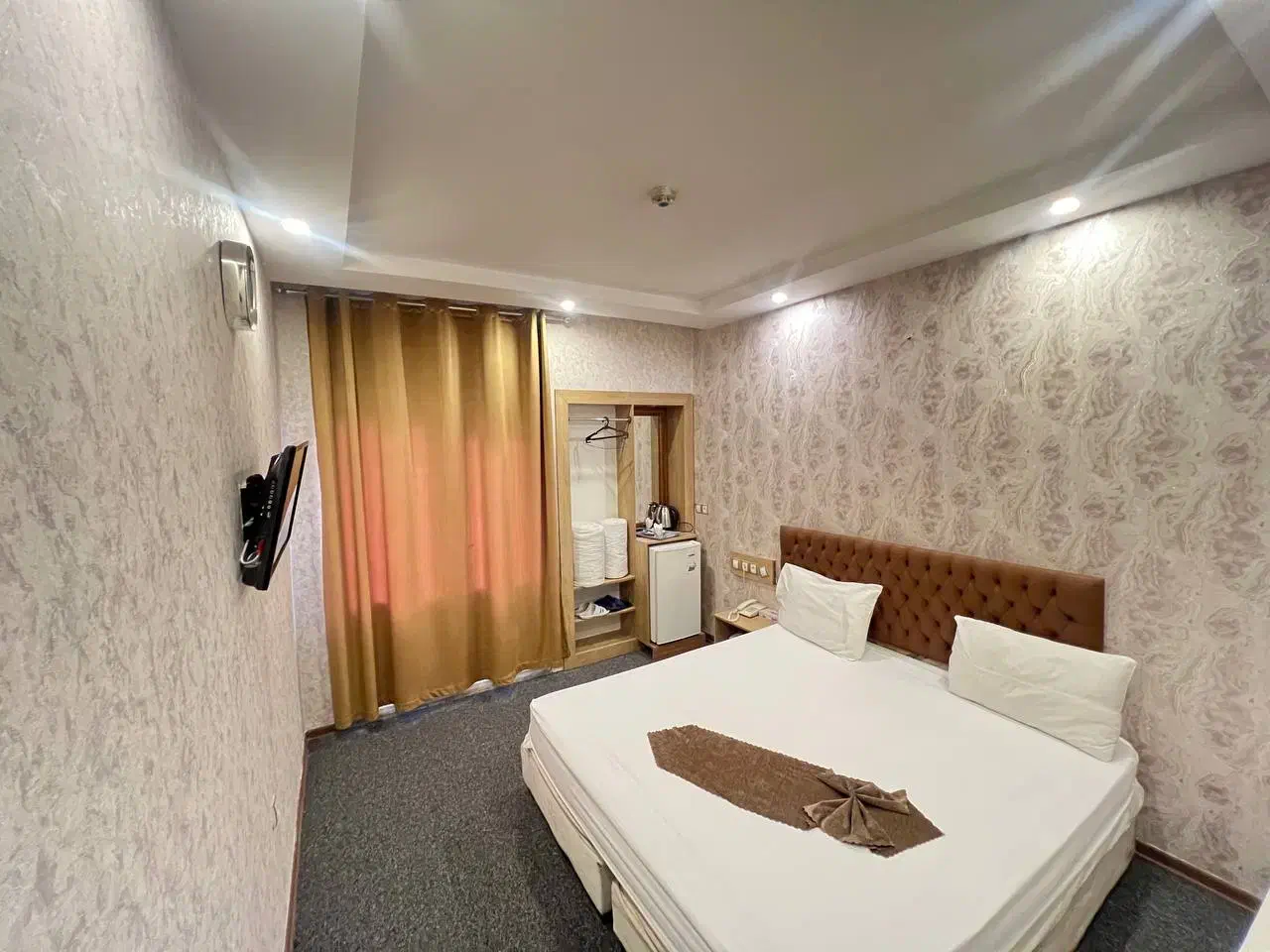 اتوبوس VIP هتل دو ستاره|تور و چارتر|رشت, بازار|دیوار