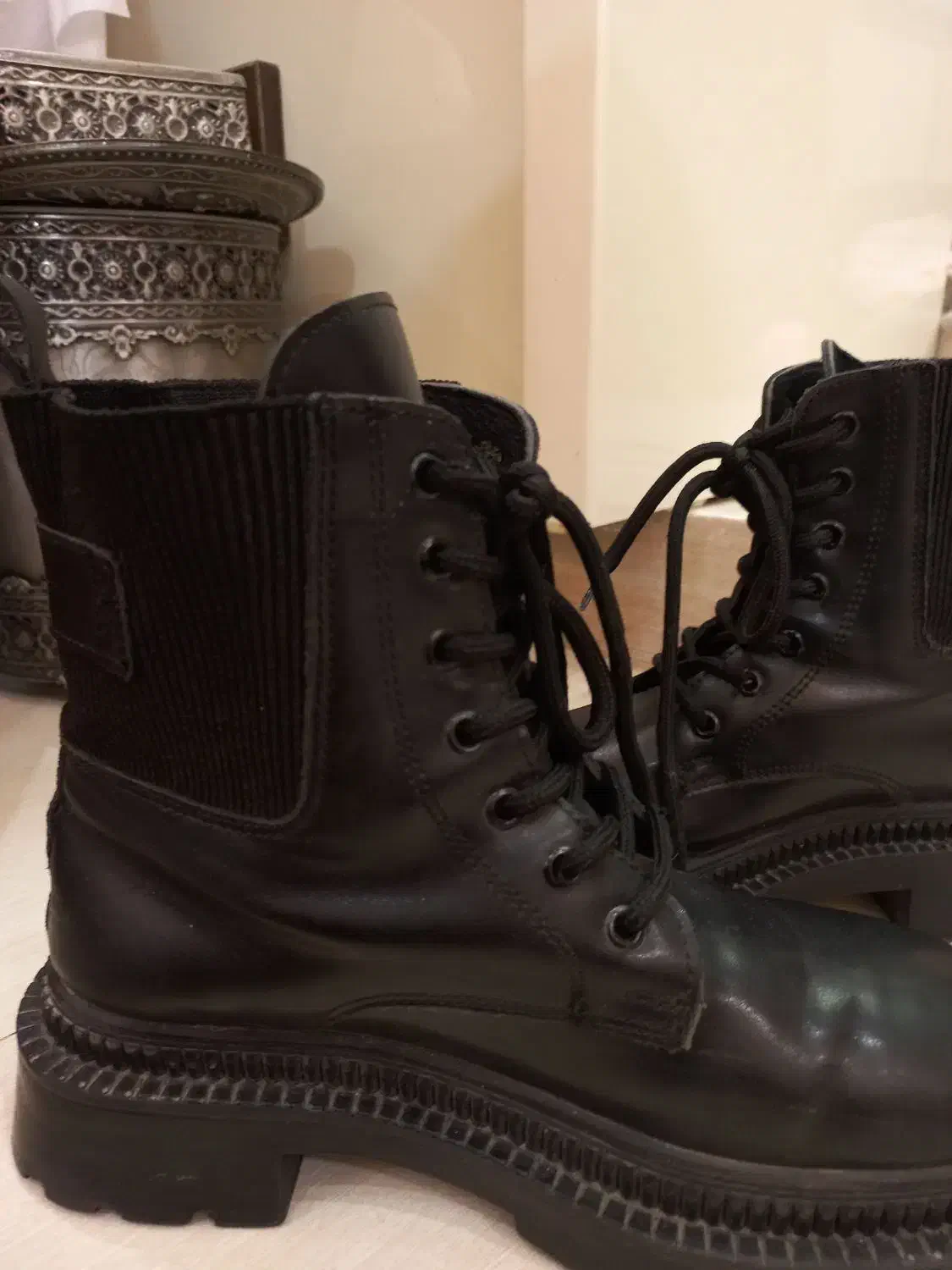 بوت قیمت مناسب|کیف، کفش، کمربند|سقز, |دیوار