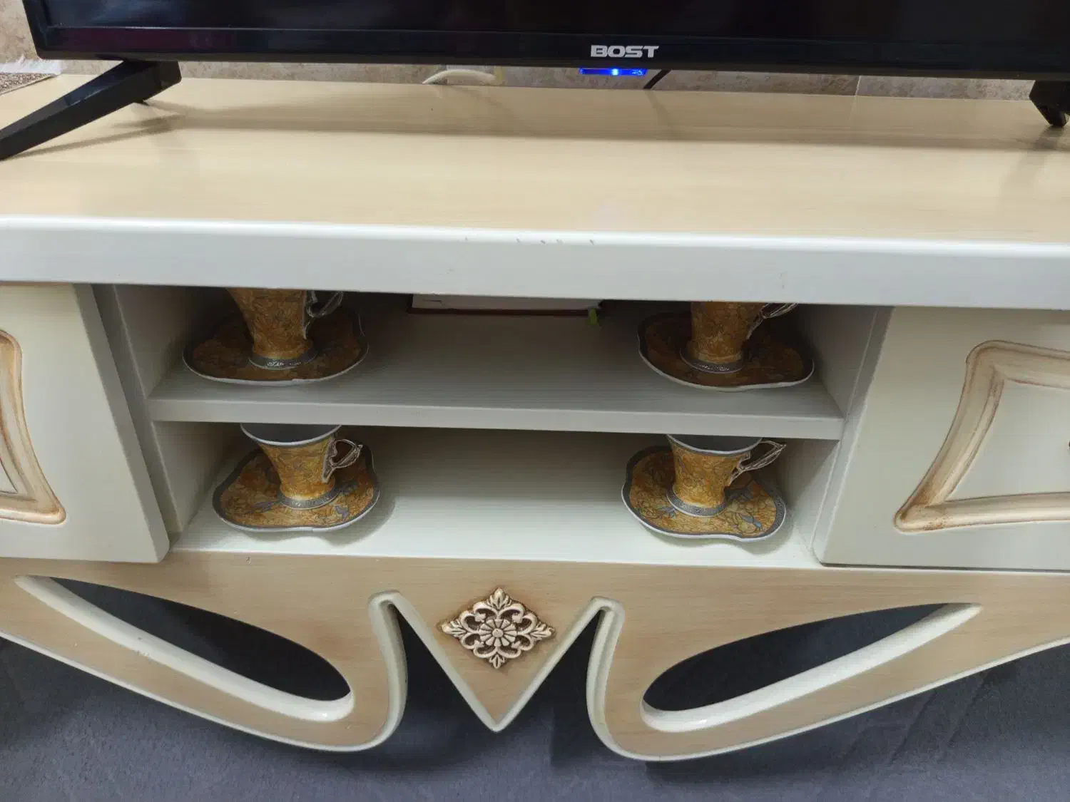 میز تلویزیون|میز تلویزیون|قم, نوبهار|دیوار