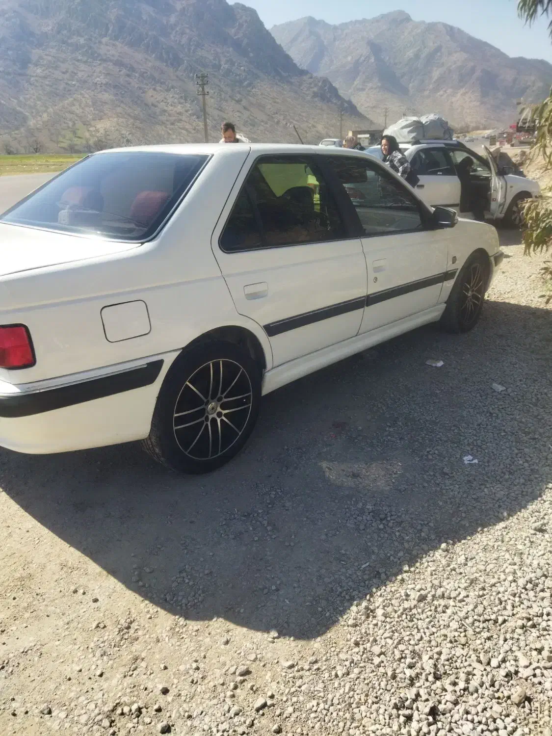 پارس سال تمیز|خودرو سواری و وانت|لنجان, |دیوار