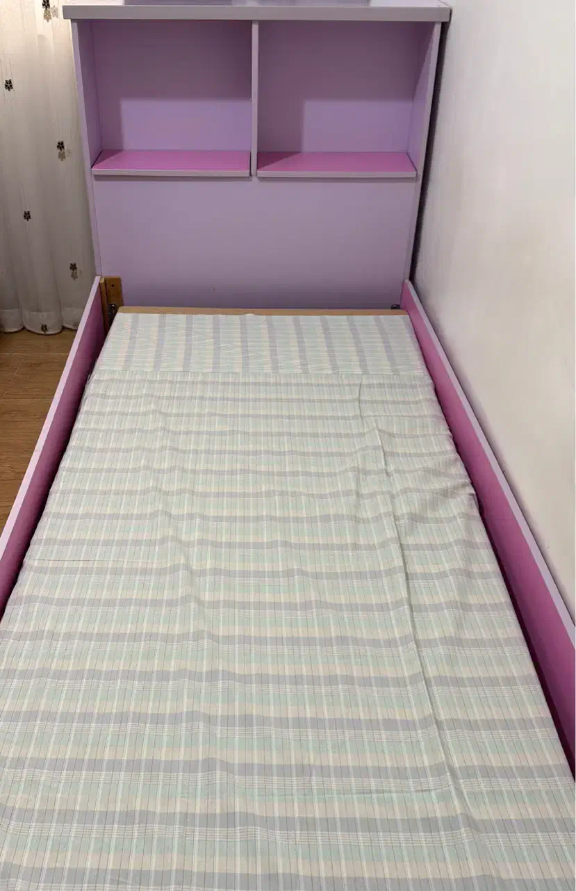 تخت و چوب زیر‌تخت|تخت و سرویس خواب|آستانه اشرفیه, |دیوار