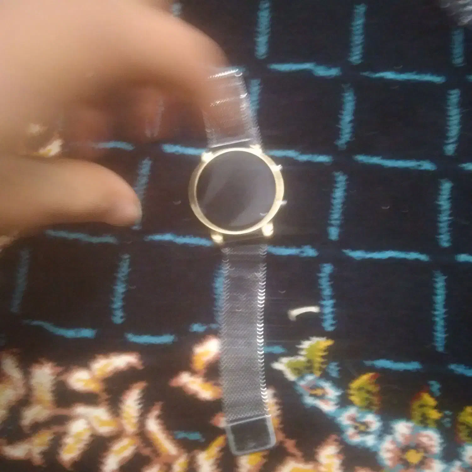 ساعت مچی|ساعت|نیشابور, خط کاشمر|دیوار