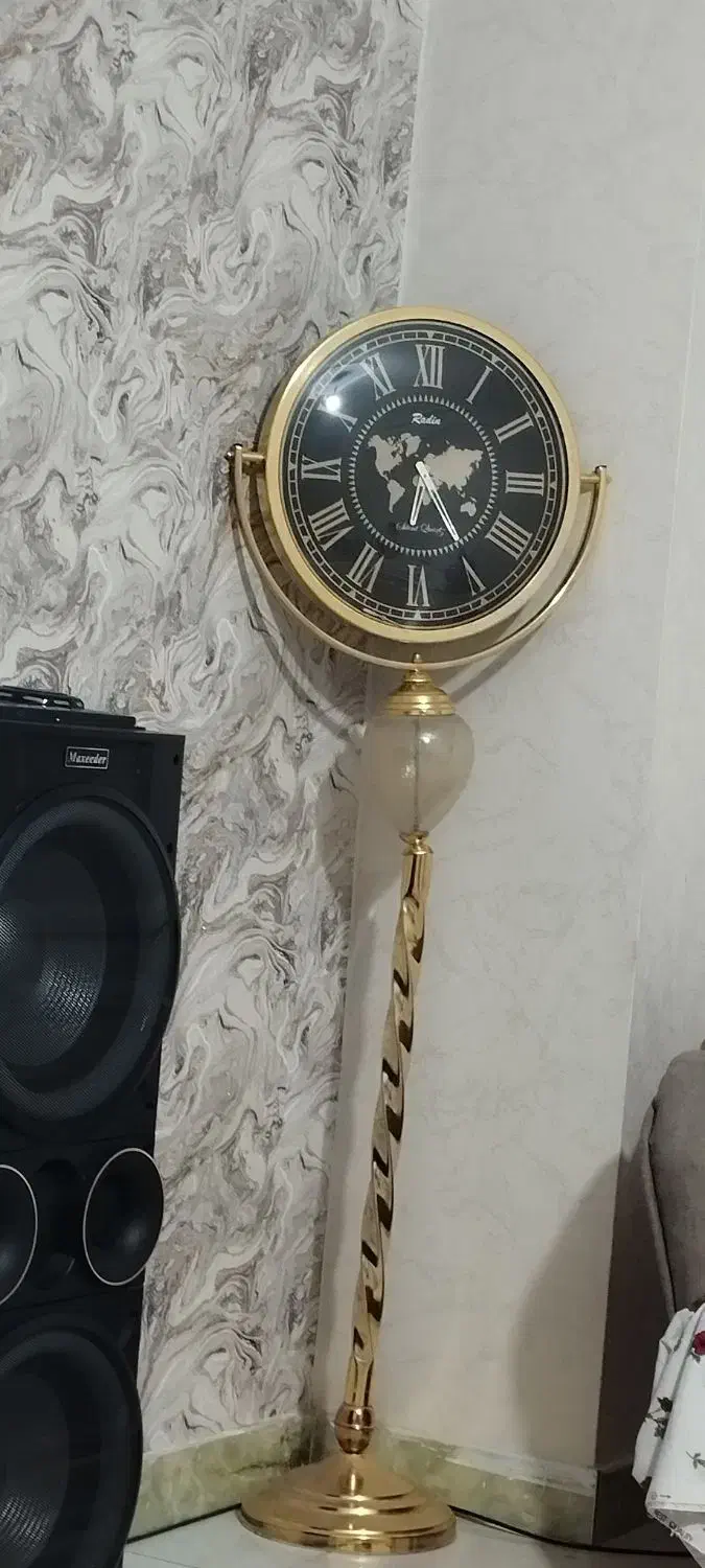 ساعت ایستاده لوکس|صنایع دستی و سایر لوازم تزئینی|چهاردانگه (تهران), |دیوار