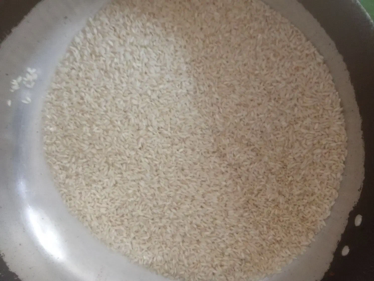 سلام برنج عنبر بو معطر درجه یک برنج امسال|عمدهفروشی|اصفهان, حصه شمالی|دیوار