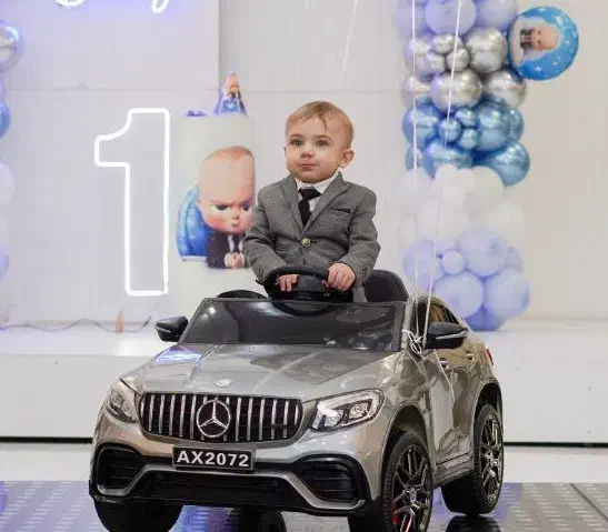 مرسدس بنز/پرقدرت/کمک فنر دار اورجینال|اسباب‌‌بازی|اسفرورین, |دیوار