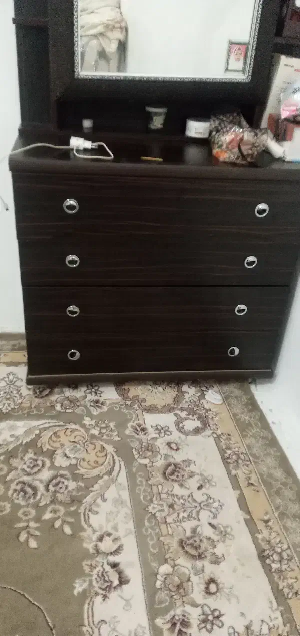 کمدودراور|جاکفشی، کمد، دراور|خرم‌آباد, |دیوار