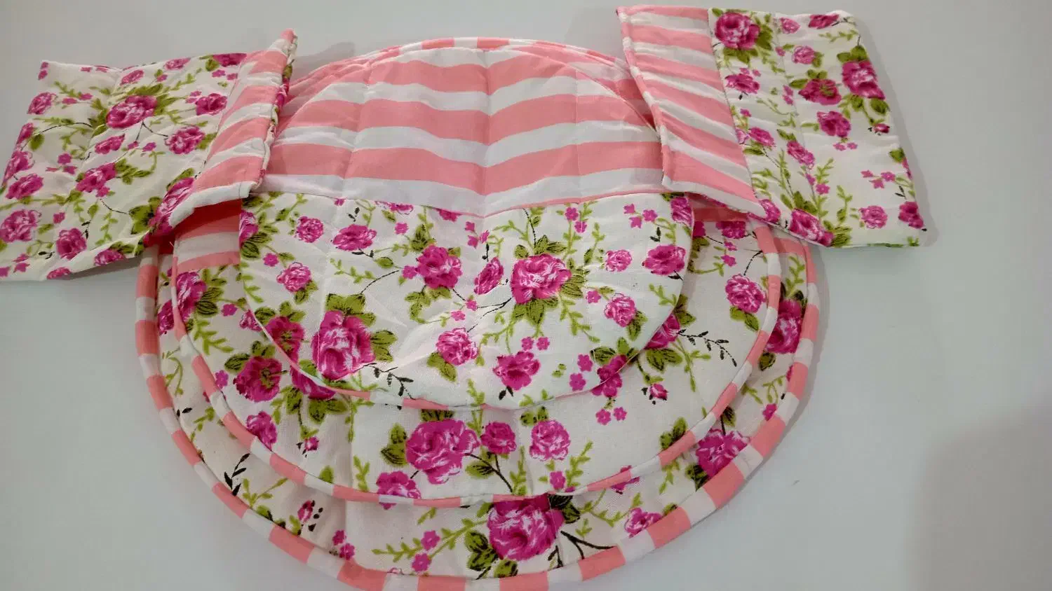 دمکنی|سفره، حوله، دستمال آشپزخانه|تربت جام, میرقوام الدین|دیوار