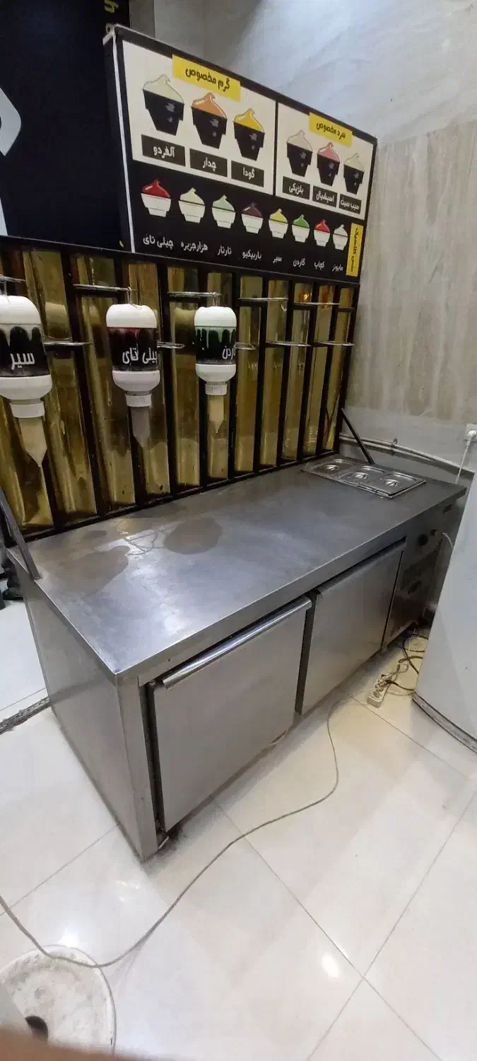 میز کار زیر یخچال فستفود آماده کار|کافیشاپ و رستوران|تهران, یاخجی آباد|دیوار
