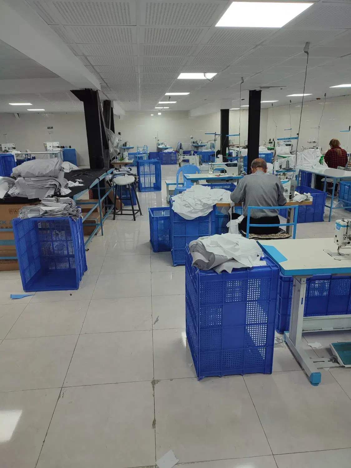 کارگاه پیراهن دوزی|استخدام صنعتی، فنی، مهندسی|سنندج, |دیوار