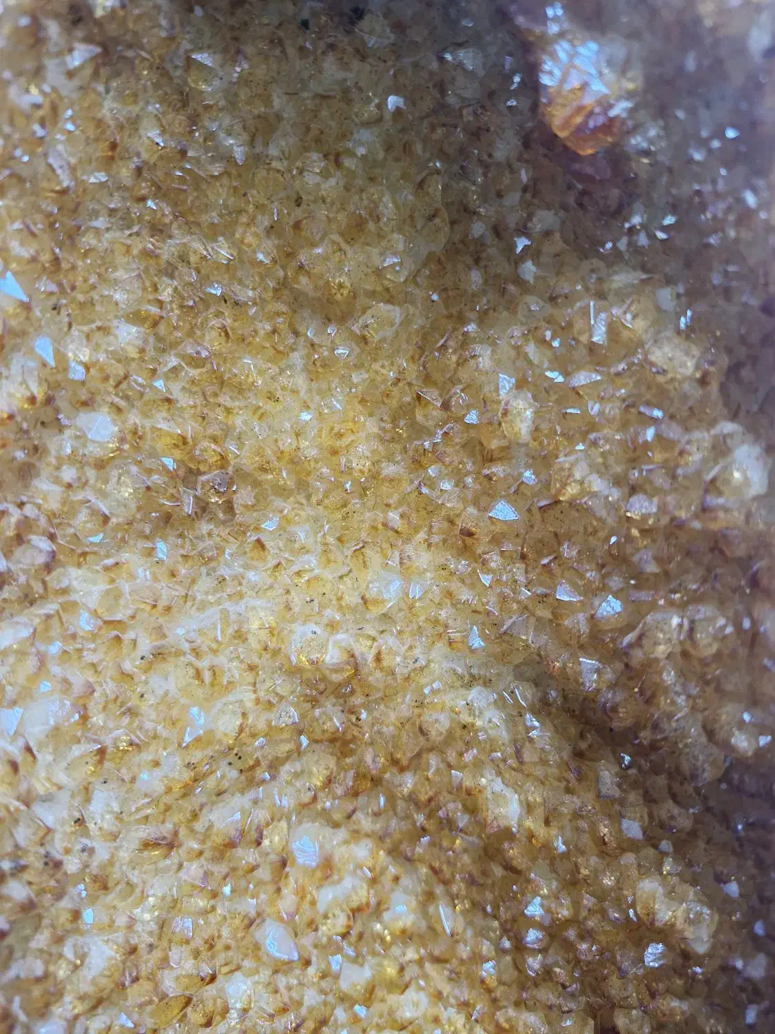 سنگ سیترین ژیود بزرگ ۲۱ کیلو|کلکسیون اشیاء عتیقه|کرمان, |دیوار