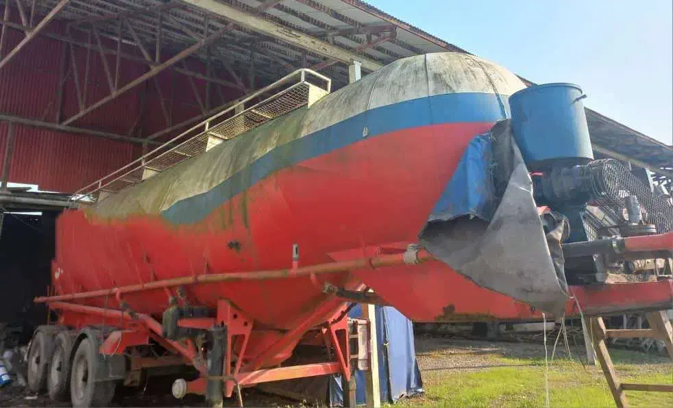 بونکر آرد-بنکر|خودرو سنگین|لاهیجان, بازکیاگوراب|دیوار