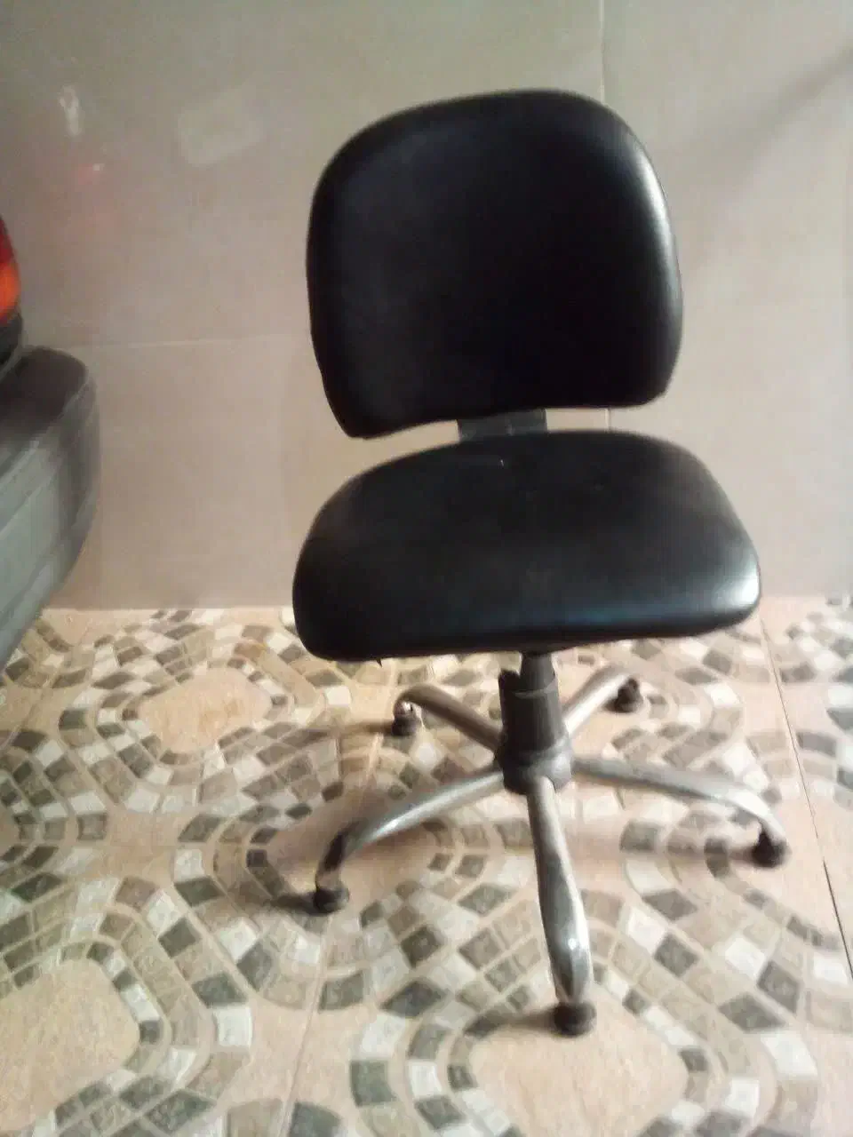 صندلی جک دار|صندلی و نیمکت|نسیم‌شهر, |دیوار