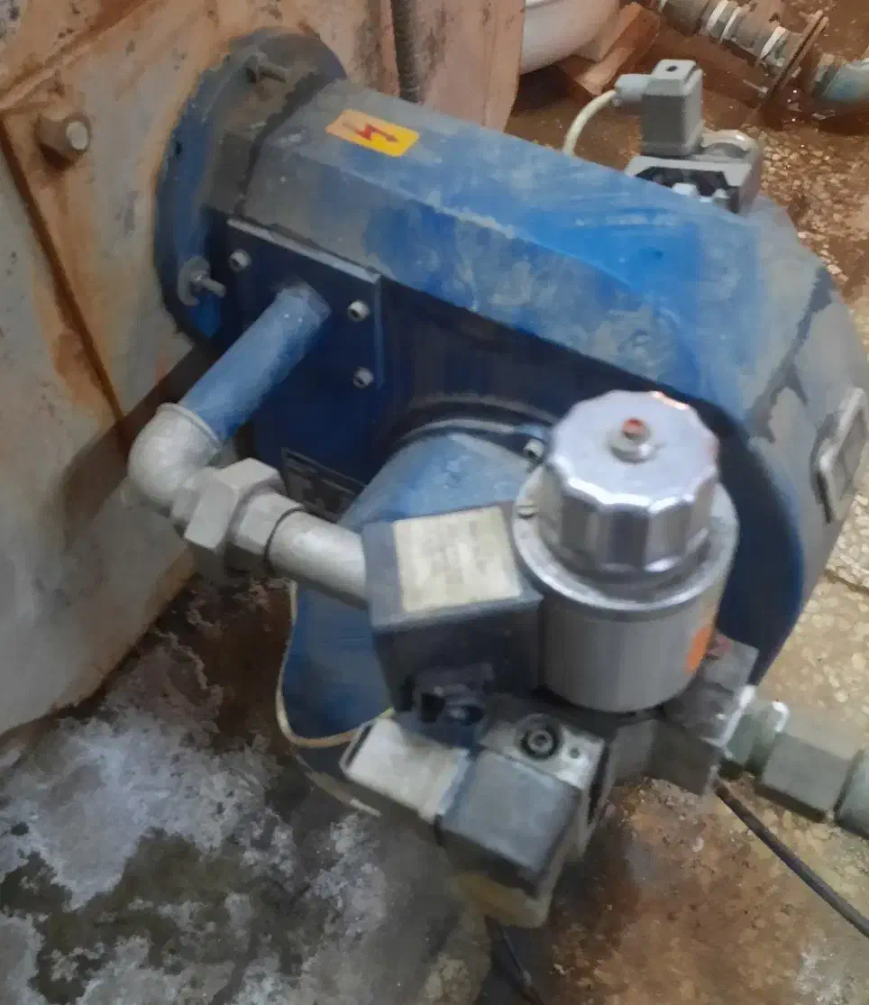 تعمیرسرویس سردخانه چیلر ‌تاسیسات مشعل موتور خانه|خدمات پیشه و مهارت|تهران, ونک|دیوار