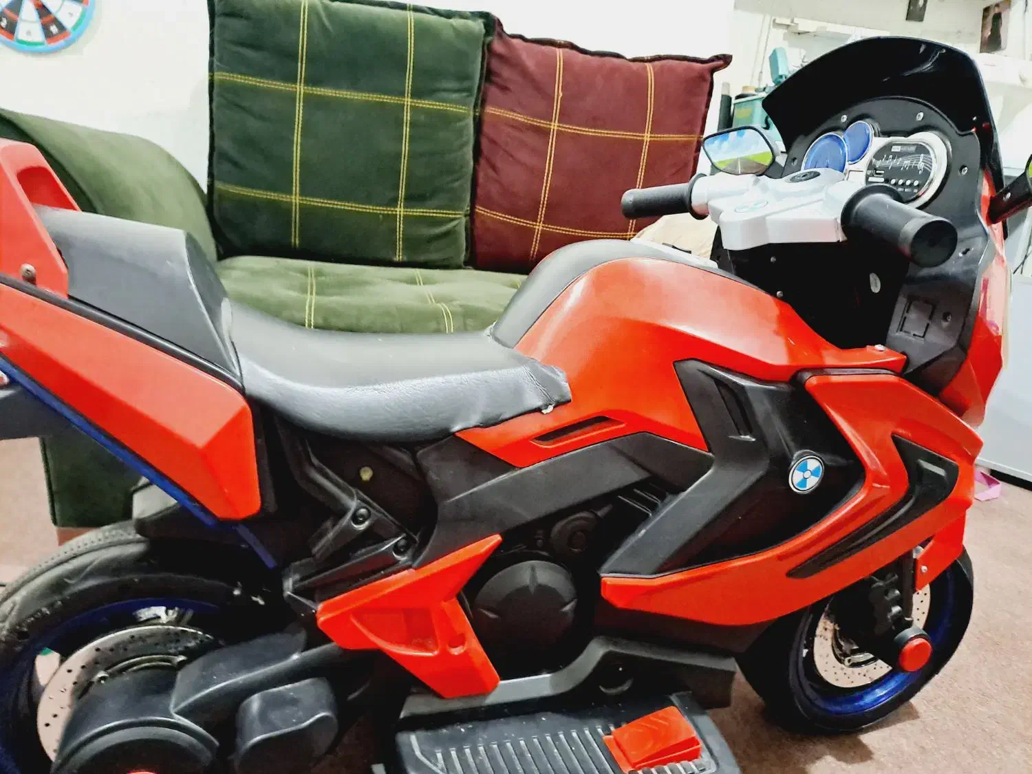 موتور شارژی سالم|اسباب‌‌بازی|رشت, معلولین|دیوار