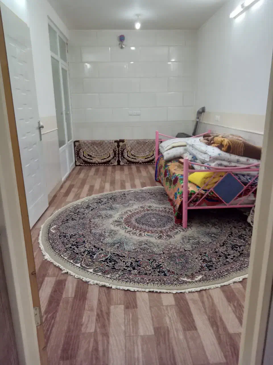 سویت مبله شیک در آران بیدگل باتمام امکانات|اجارهٔ کوتاهمدت آپارتمان و سوئیت|آران و بیدگل, |دیوار