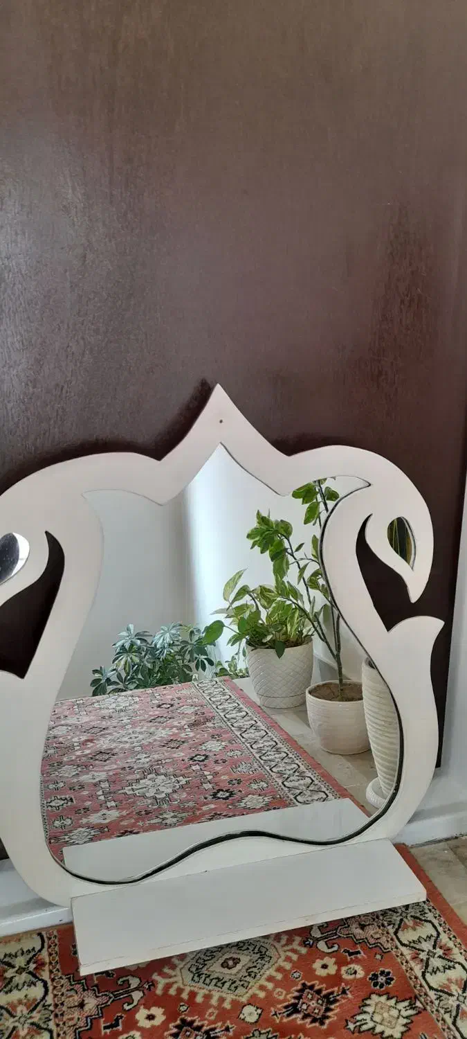 اینه|آینه|تبریز, |دیوار