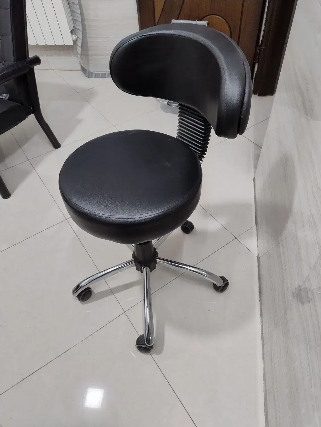 صندلی چرخدار گرد|مبلمان اداری|قائم‌شهر, |دیوار