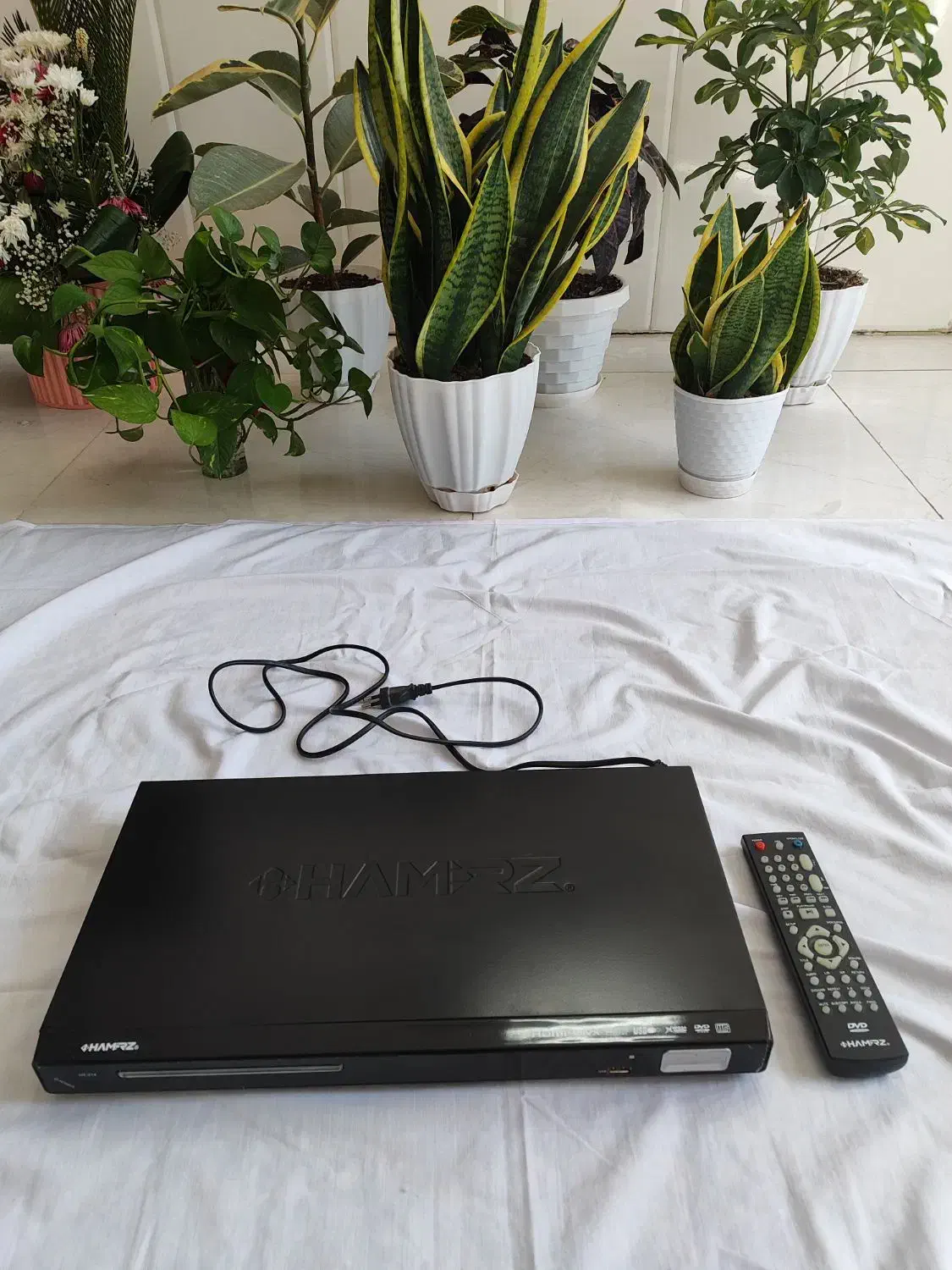 DVDنیازمند تسمه|پخش‌کننده DVD و ویدیو|شهرضا, |دیوار