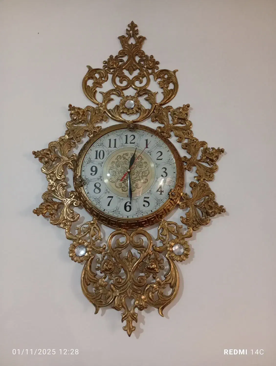 ساعت دیواری برنز و چند پرنده برنز|ساعت دیواری و تزئینی|تهران, خاک سفید|دیوار