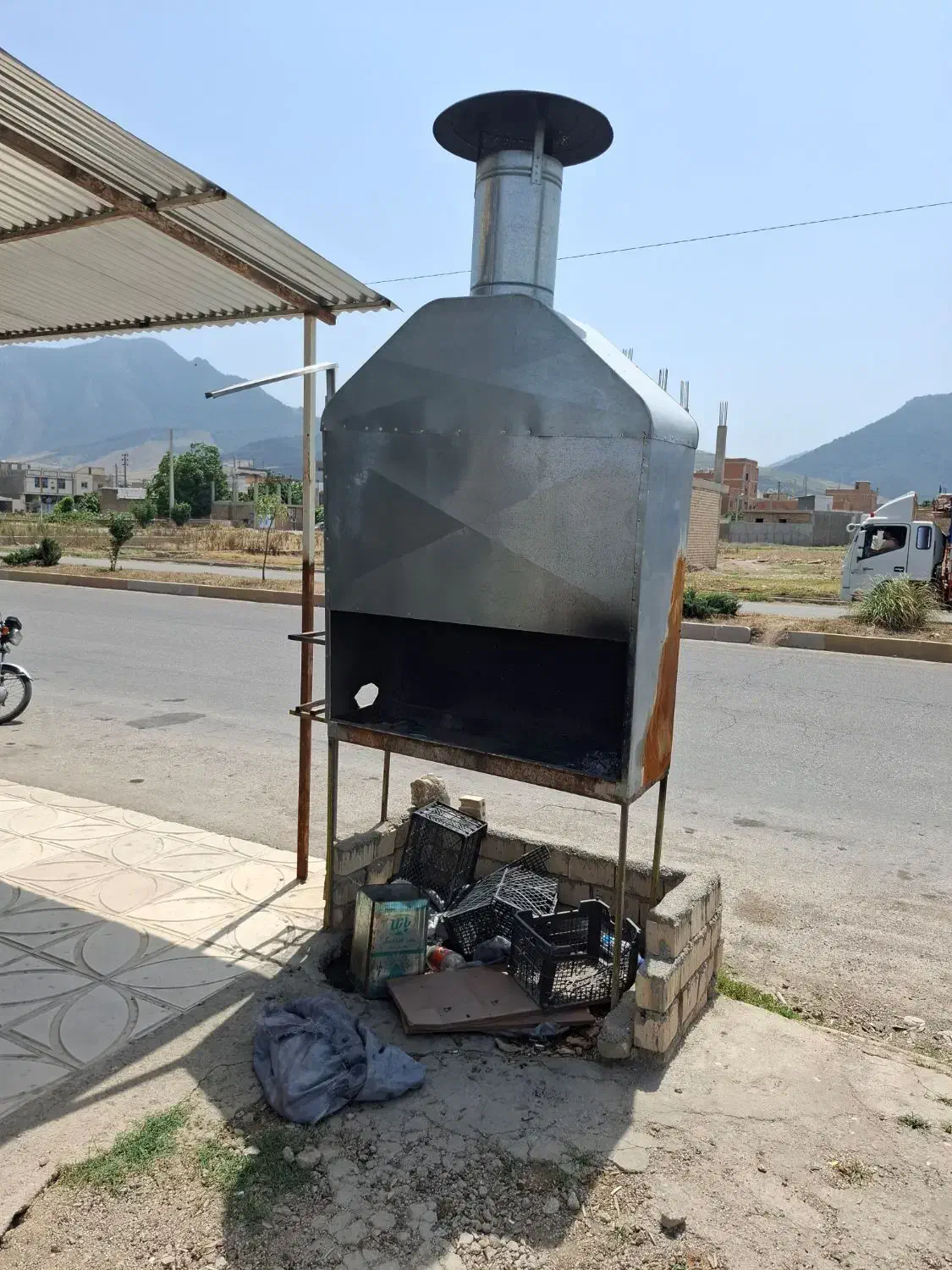 منقل کبابی|کافیشاپ و رستوران|گالیکش, |دیوار