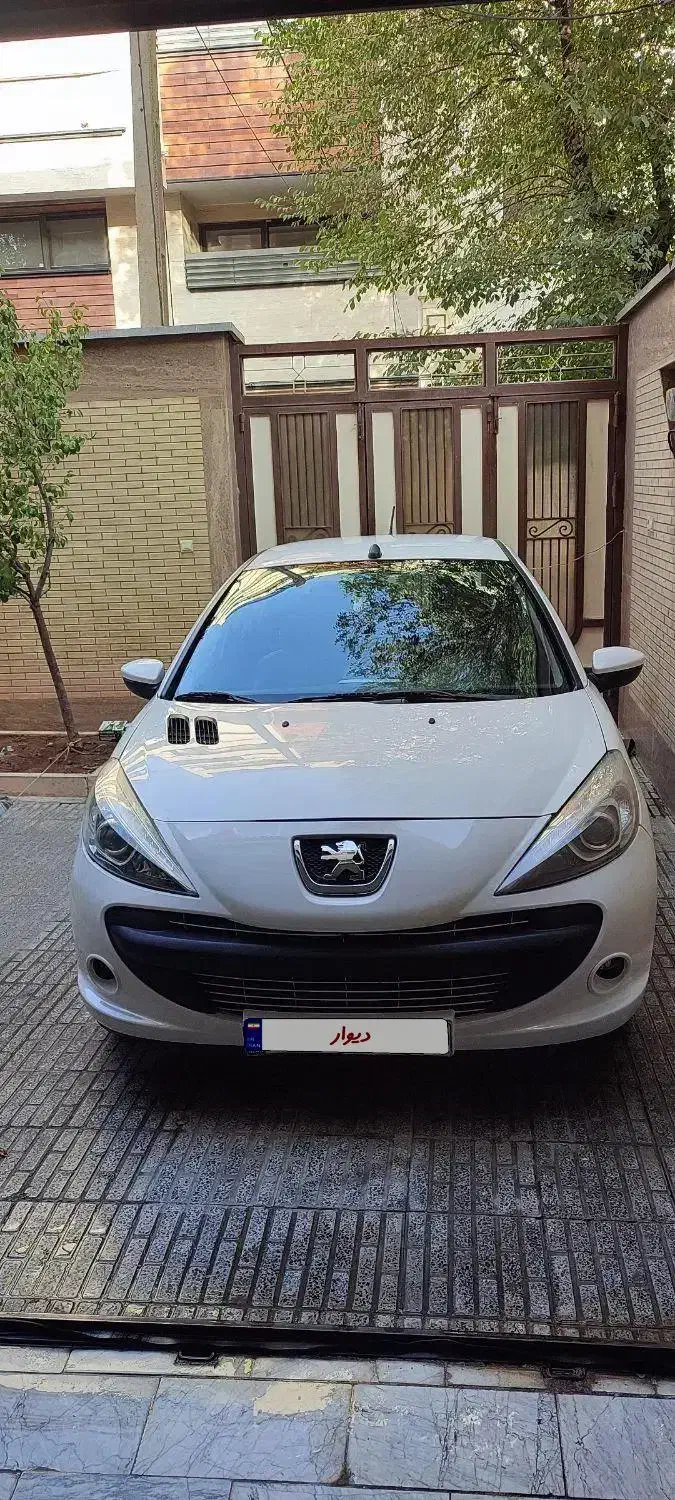 ۲۰۷ سفید مدل ۹۵|خودرو سواری و وانت|شهرکرد, |دیوار