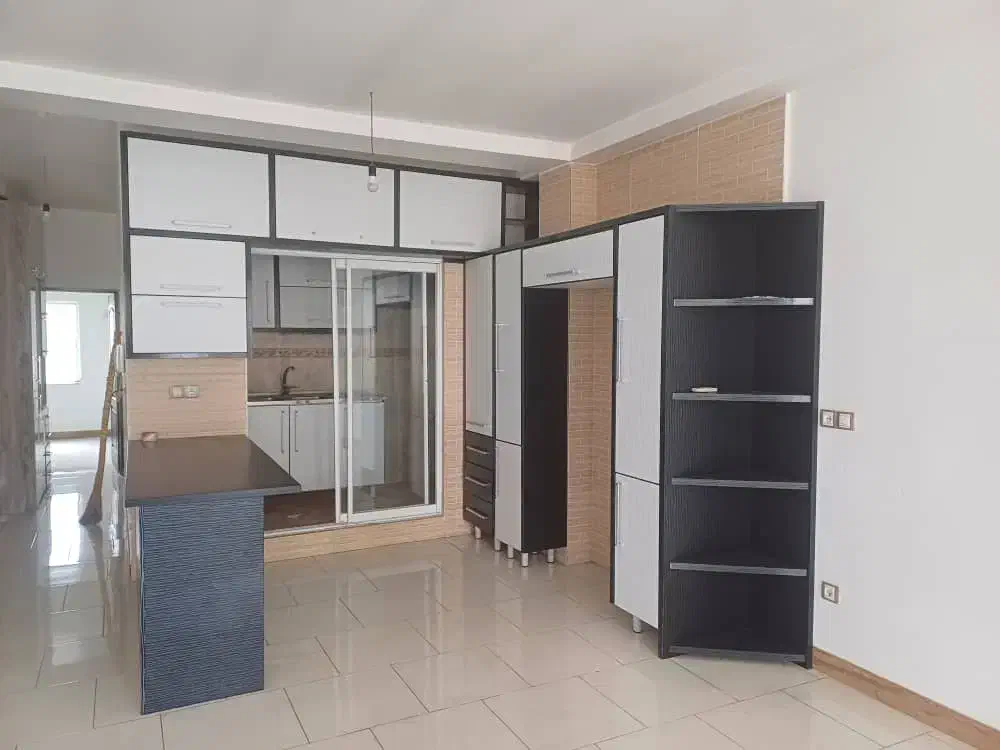 اجاره ۹۰ متری طبقه دوم تمیز انتهای هراز آفتاب ۴۶|اجارهٔ آپارتمان|آمل, |دیوار