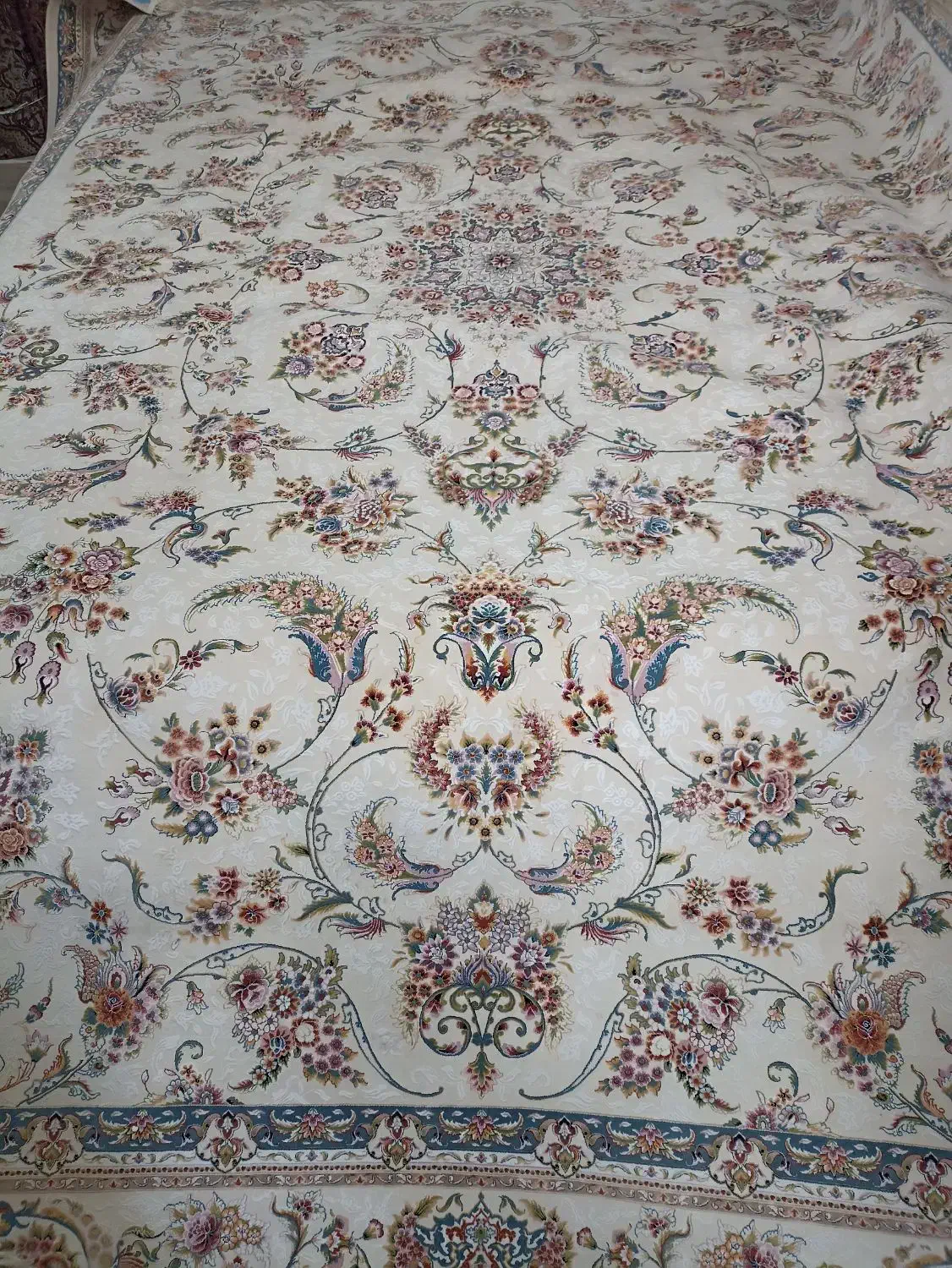 تک12متری برجسته دار1200شانه مارک کاشان مهر ماه|فرش|خوی, |دیوار