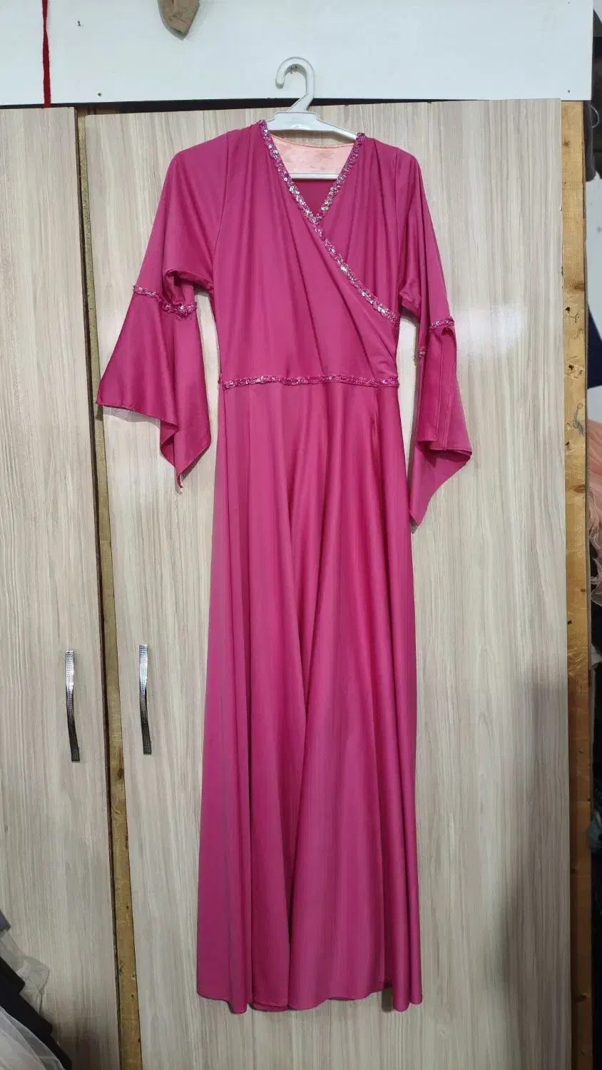 لباس نازنین|لباس|ارومیه, |دیوار