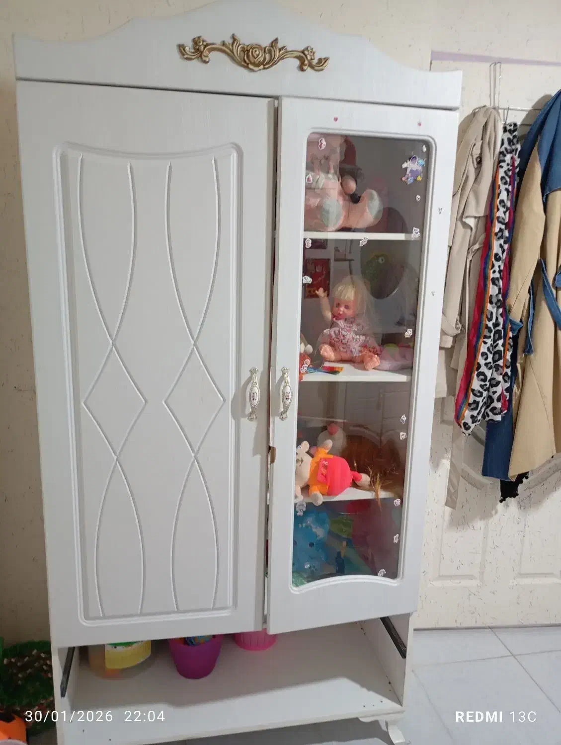 کمد بچه|تخت و سرویس خواب|زرندیه, |دیوار