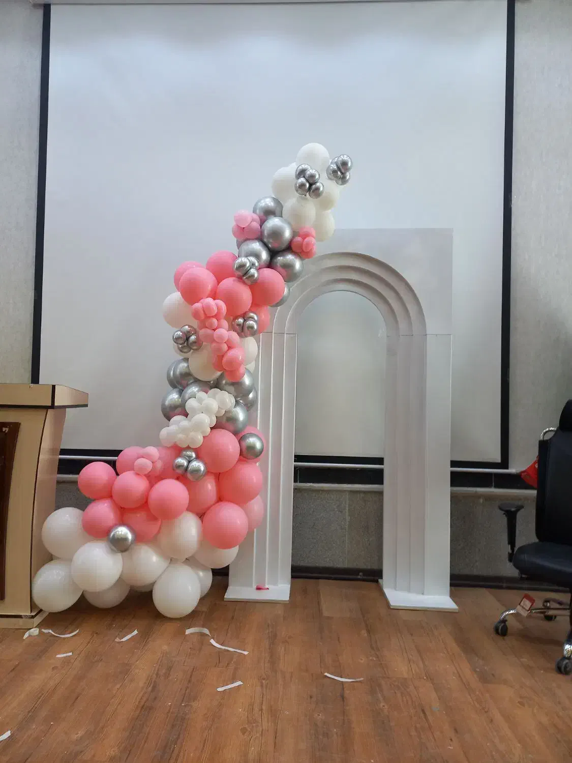 تم تولدی بادکنک ارایی|خدمات پذیرایی، مراسم|تربتحیدریه, طالقانی|دیوار