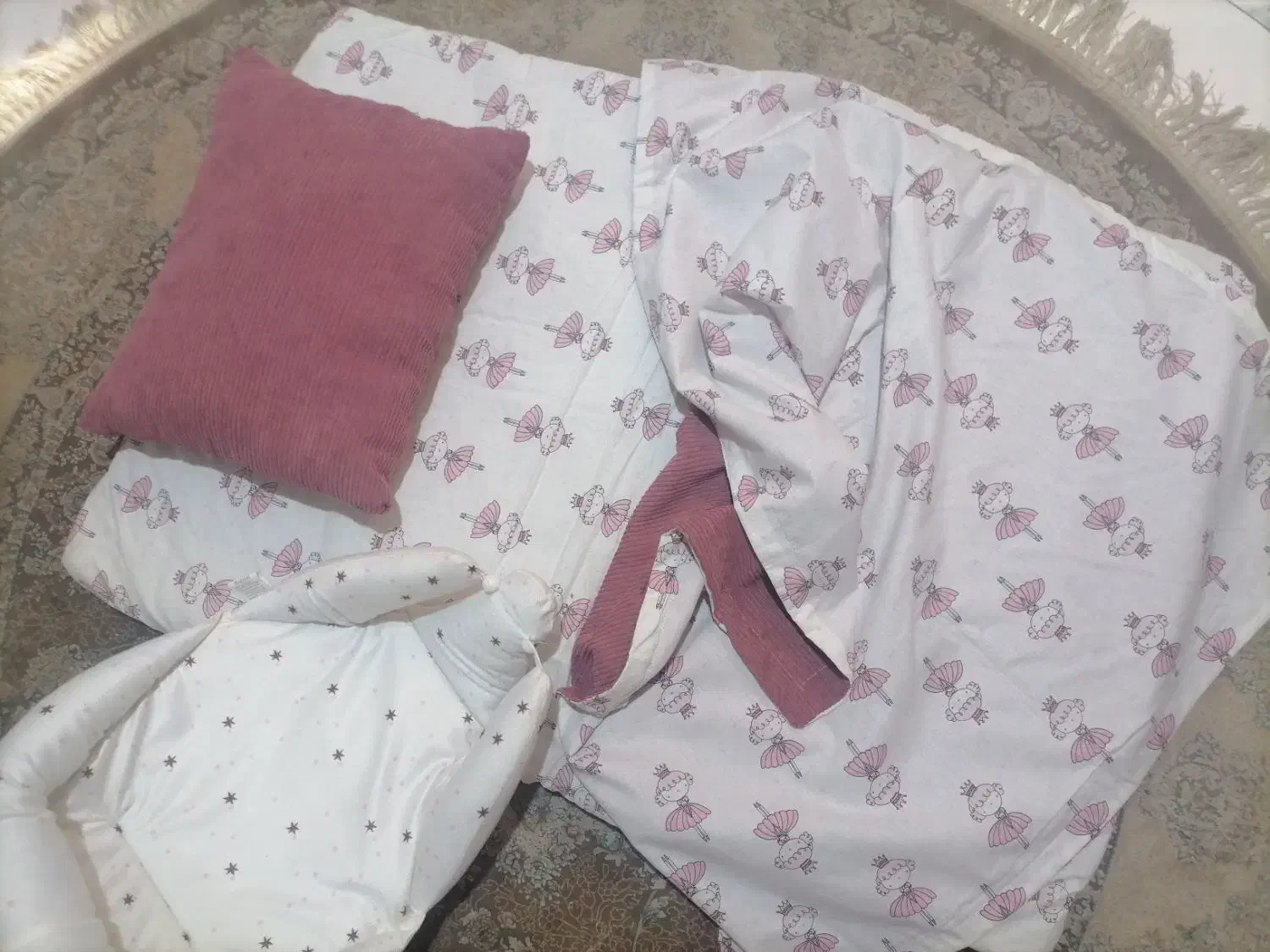 انواع سیسمونی و تشک های نوزادی|اسباب و اثاث بچه|محمودآباد, |دیوار