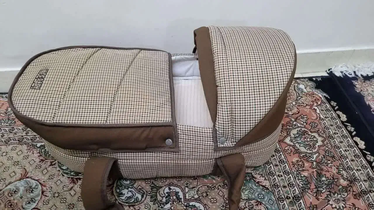 سرویس خواب نوزاد(نو) و ساک حمل نوزاد|اسباب و اثاث بچه|خمین, |دیوار