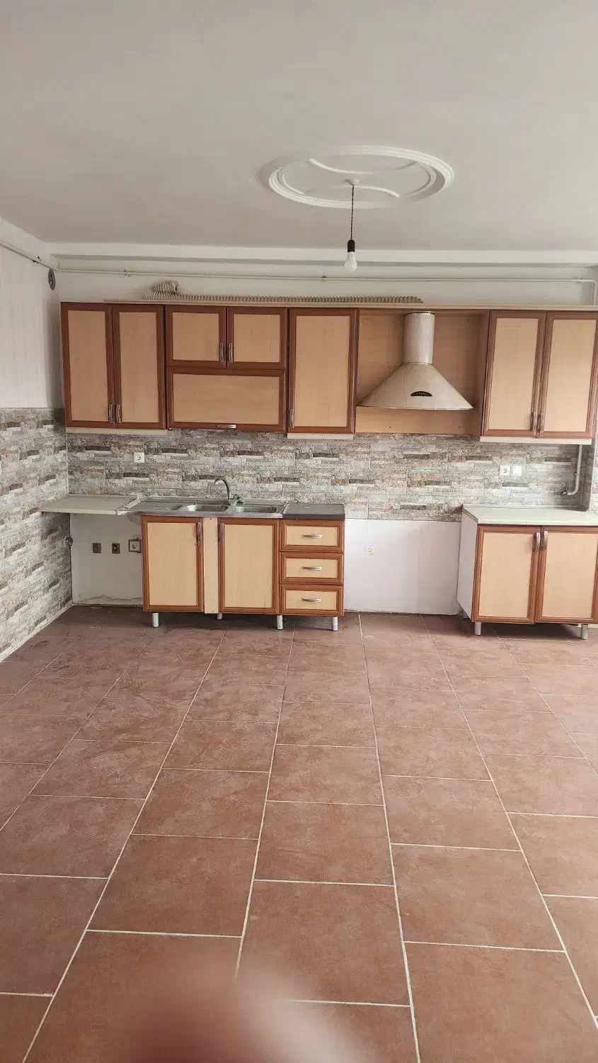 رهن و اجاره آپارتمان در بازارچه شهرک انصاری|اجارهٔ آپارتمان|رودسر, |دیوار