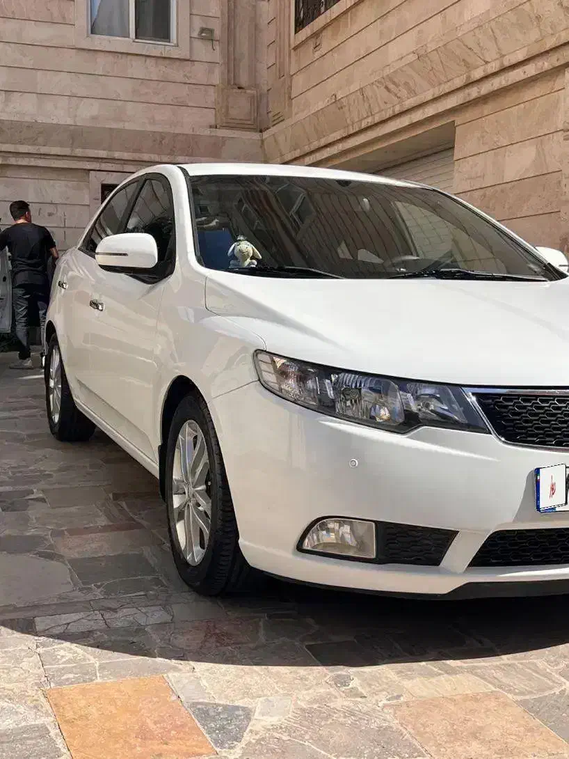 کیا سراتو مونتاژ 2000cc اتومات مدل ۹۵بدون رنگ|خودرو سواری و وانت|تهران, جوانمردان (اندیشه)|دیوار