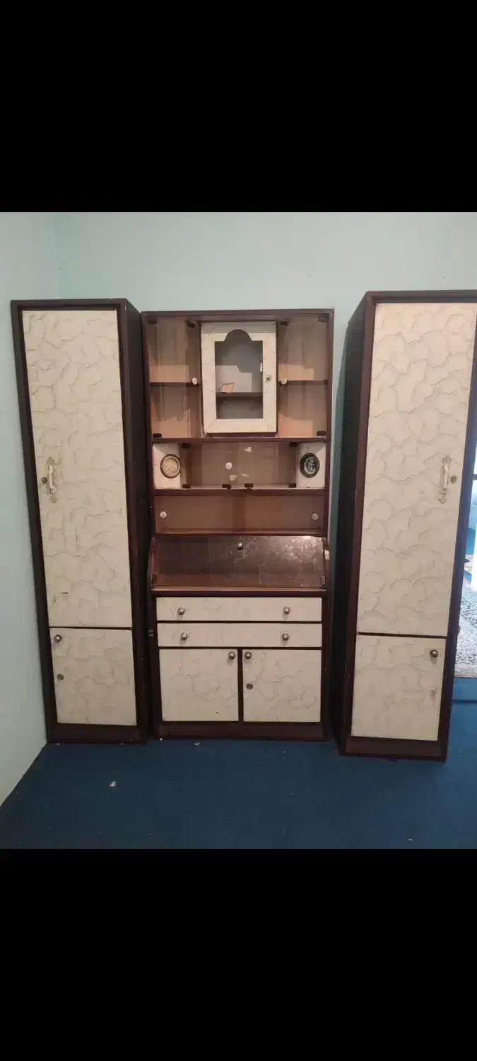 کمد فلزی|جاکفشی، کمد، دراور|شیراز, شیخ روزبهان|دیوار