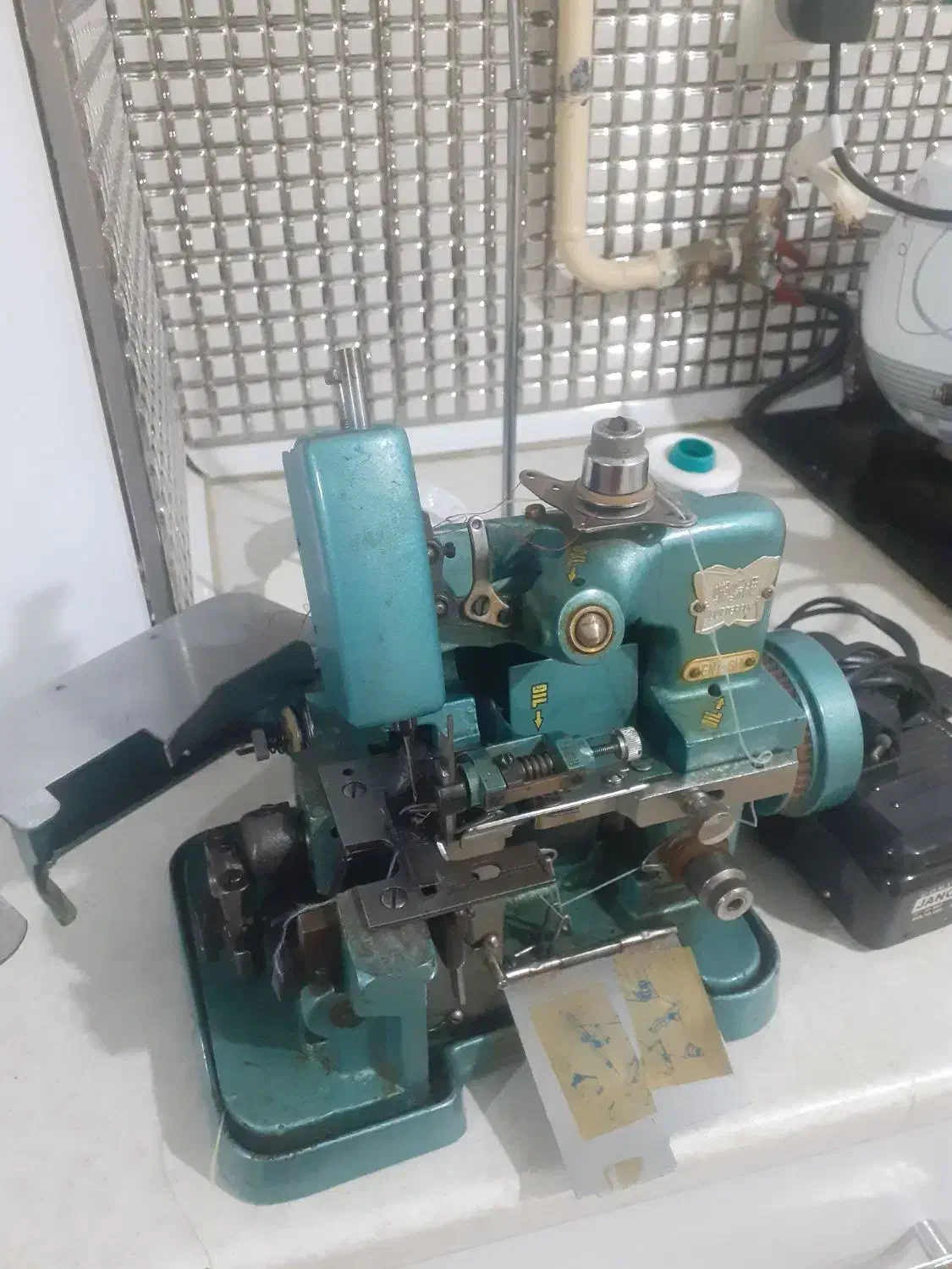 چرخ زیگزال دوز پروانه|چرخ خیاطی و ریسندگی|هشتگرد, شهرک گلخانه|دیوار