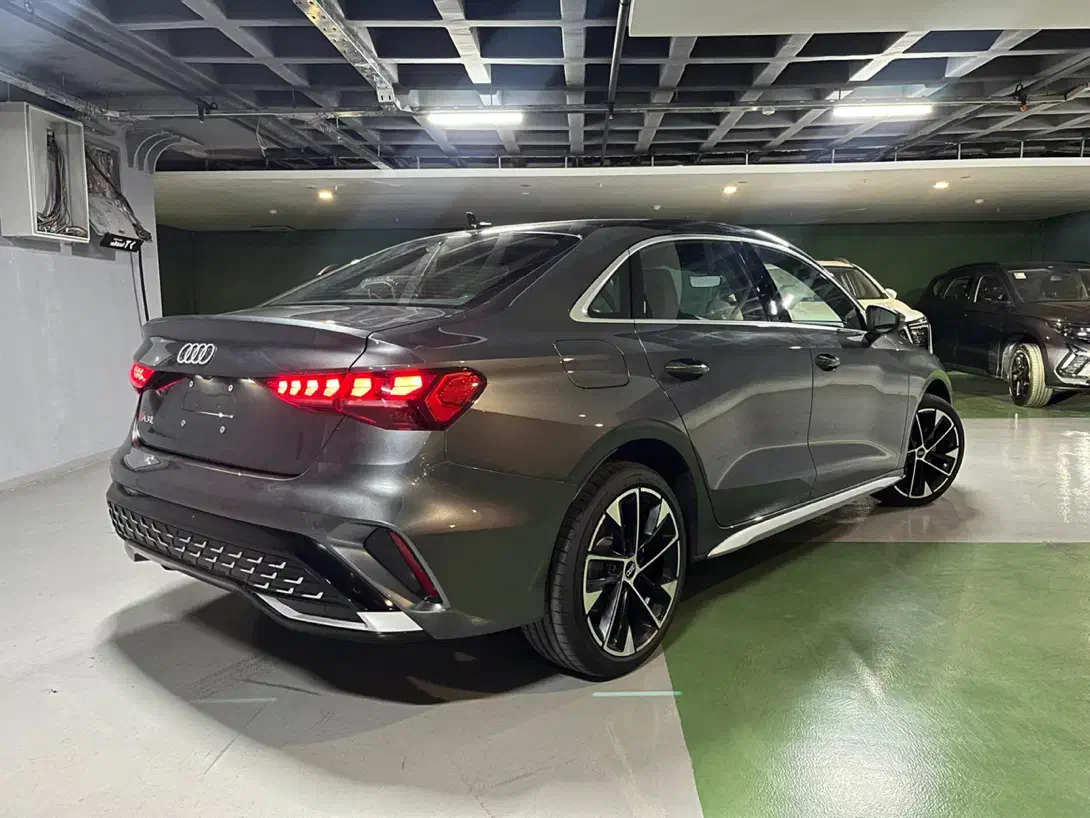 آئودی A3L|خودرو سواری و وانت|تهران, حکمت|دیوار